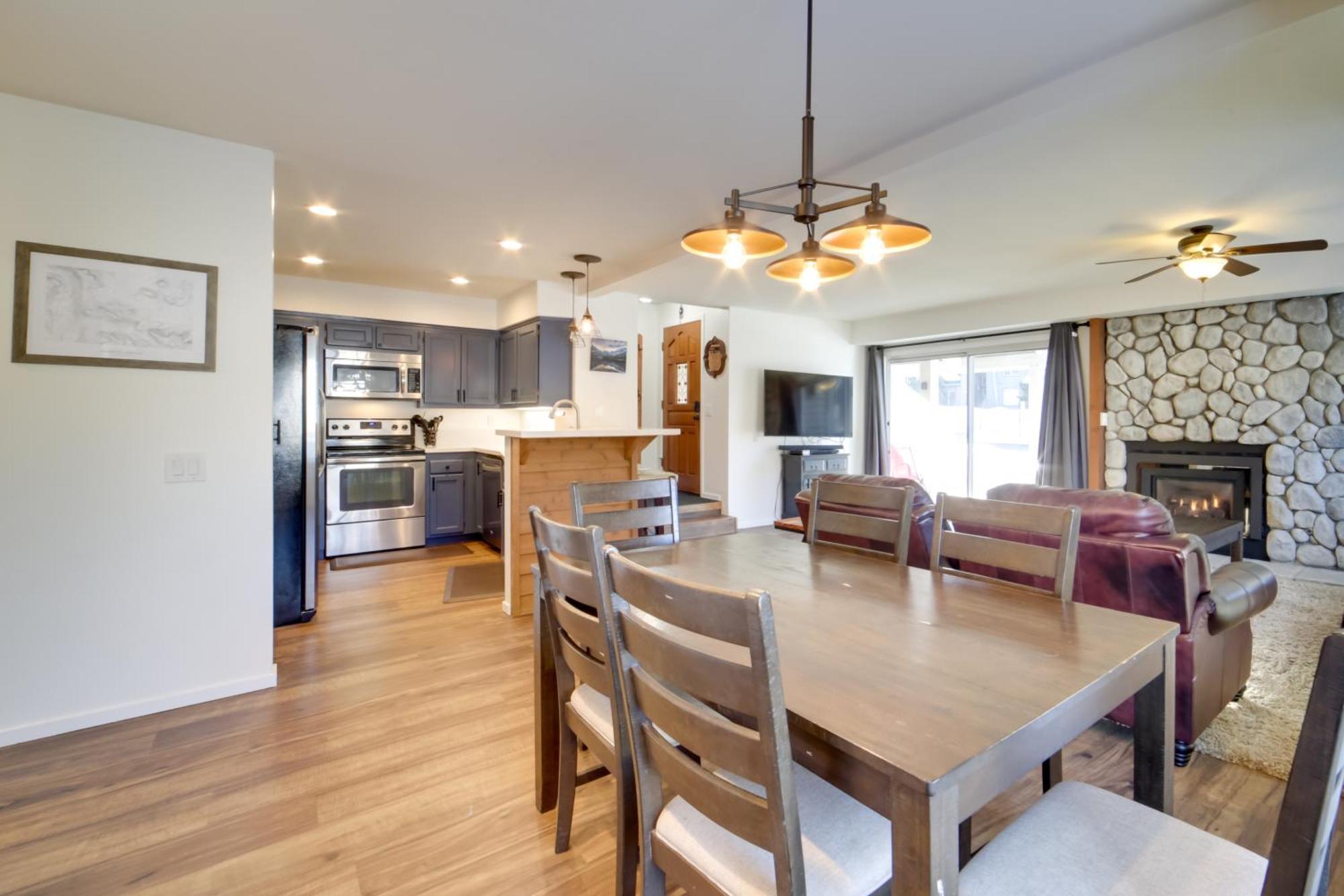 Snowcreek Resort Condo With Deck At Mammoth Mountain Маммот-Лейкс Екстер'єр фото