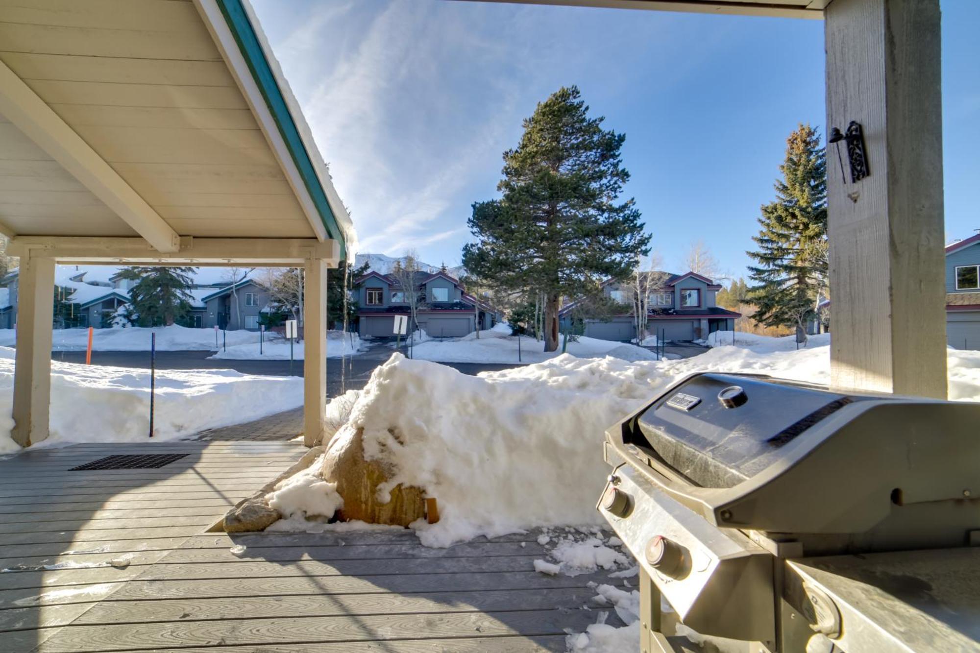 Snowcreek Resort Condo With Deck At Mammoth Mountain Маммот-Лейкс Екстер'єр фото